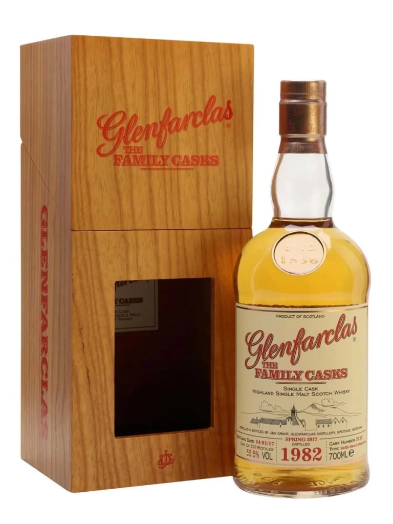 Rượu Glenfarclas 1982